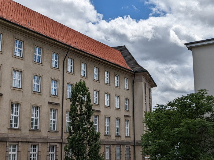 Das Pixel 6a hat kein optisches Teleobjektiv, was auf kurzen Zoomdistanzen wie hier (2x) unproblematisch ist. (Bild: Tobias K&ouml;ltzsch/Golem.de)